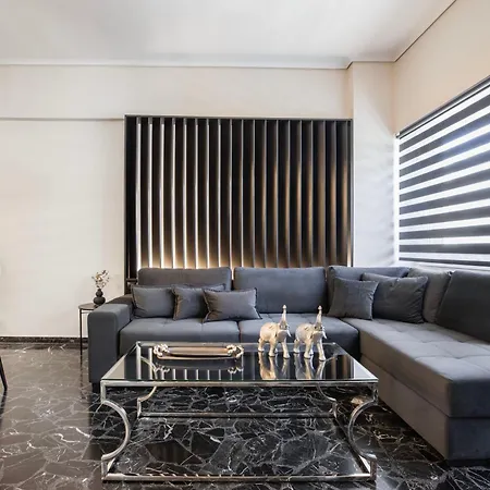 Acropolis Apartment *